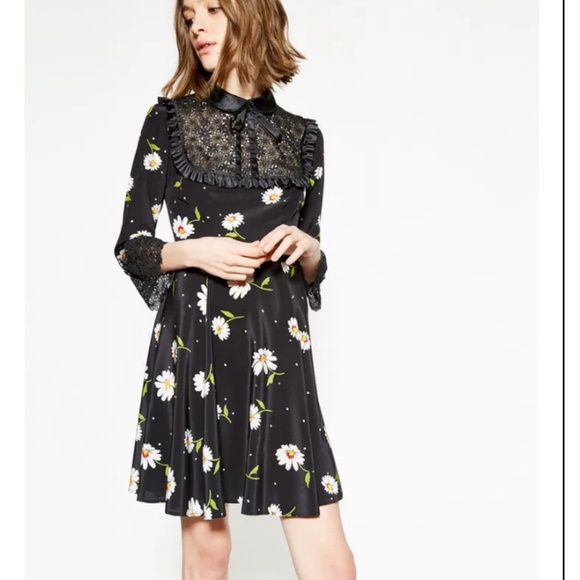 Floral Black Dress with Lace Details - Picture 2 of 11